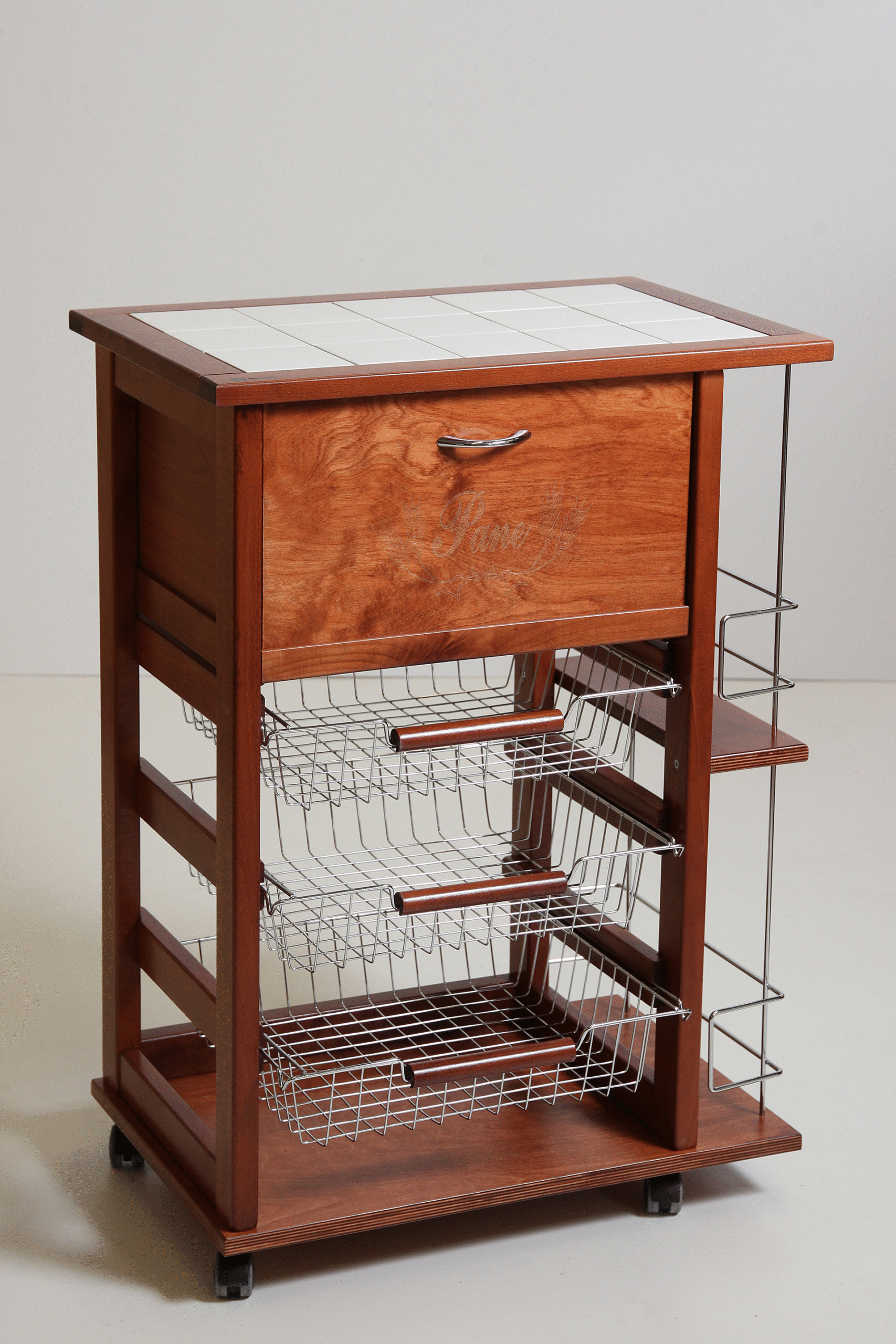 MAS017 carrello vesuvio con portapane e portabottilglie ciliegio