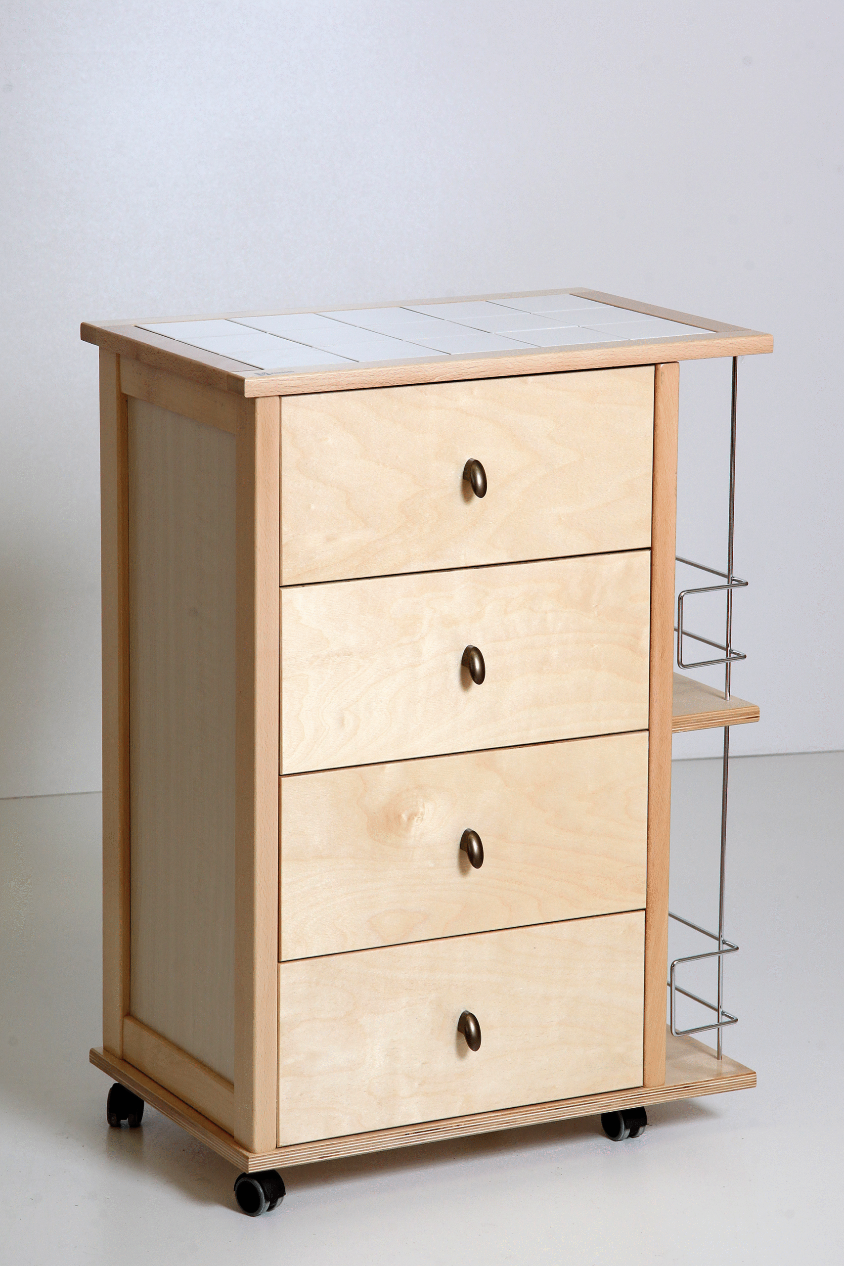 MAS219 cassettiera poker con portabottiglie naturale